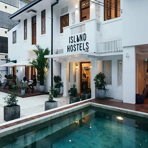 Island Ostello
